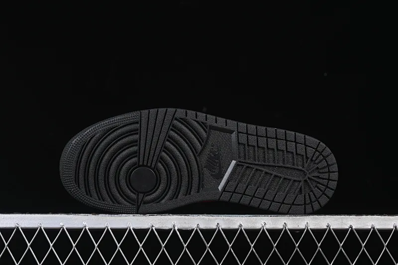 All categories Air Jordan Jordan series basketball shoes Air Jordan 1 Low Travis Scott x Air Jordan 1 Low OG AJ1 Joe 1 undercut low DZ4137-700